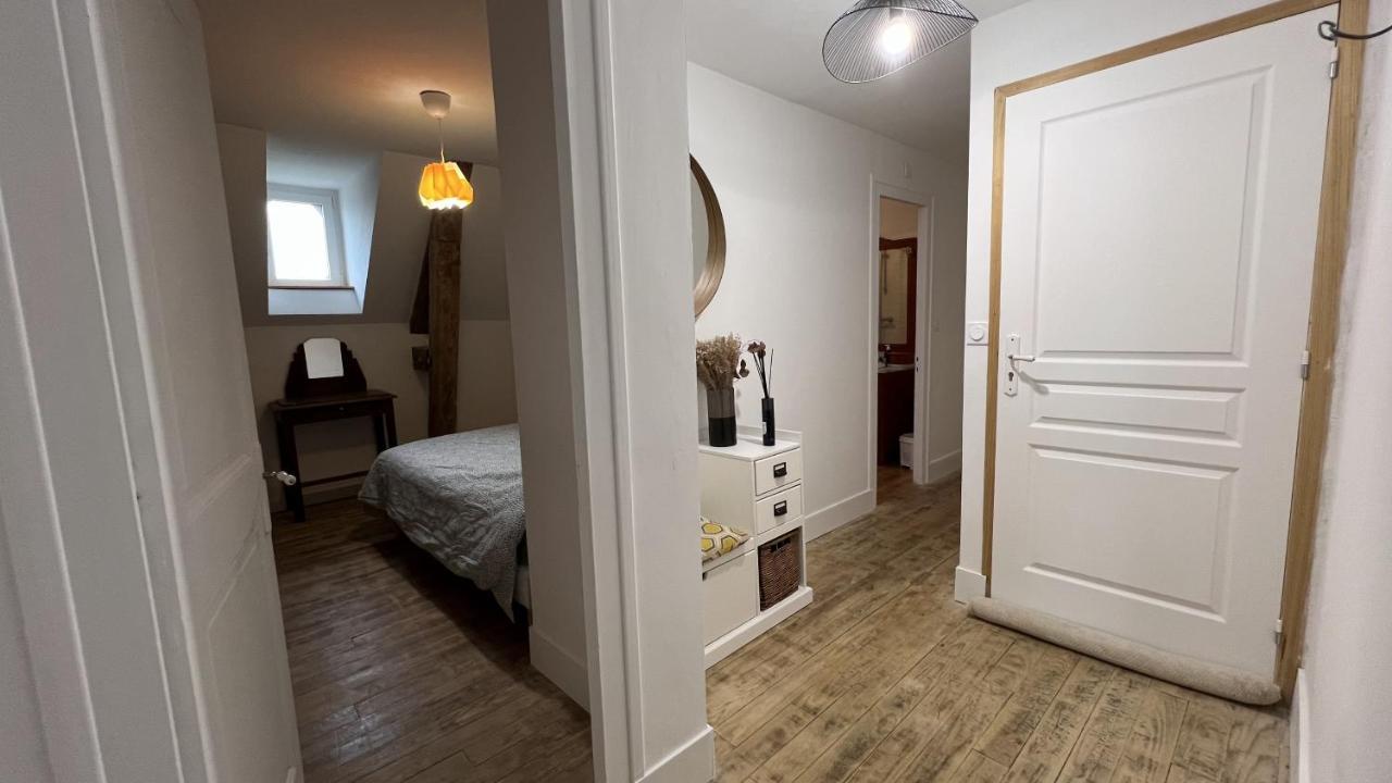 Appartement Au Coeur De La Suisse Normande Thury-Harcourt-le-Hom Exteriör bild